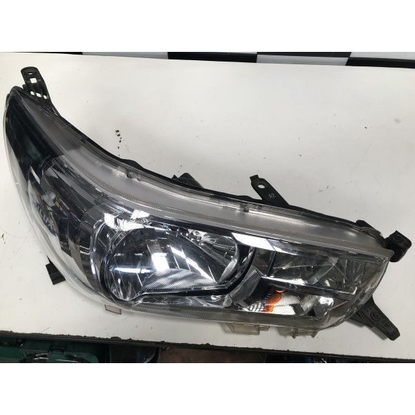 Farol Toyota Hilux Srv 2016/2020 Direito Com Recuperado