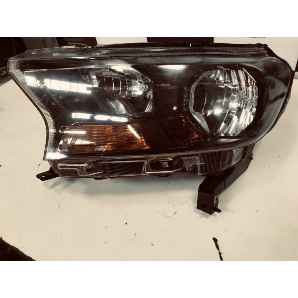 Farol Da Ford Ranger Seta Laranja 2017/2022 L.e Usado