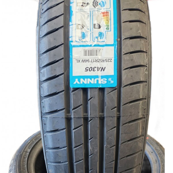 Pneu 225 45 17 Novo