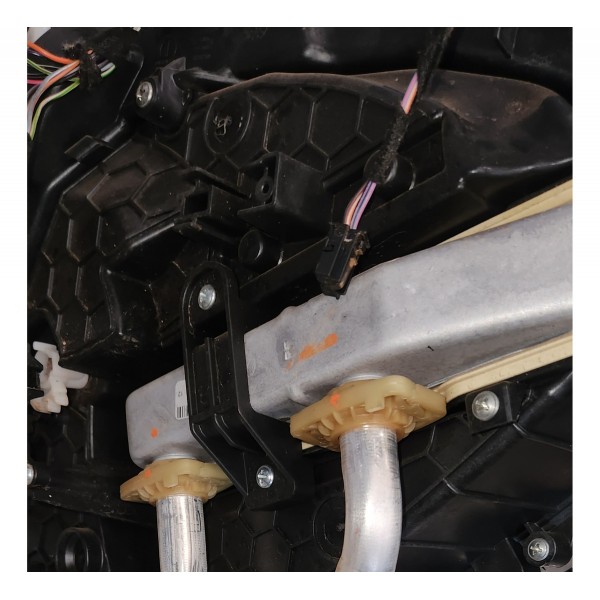 Caixa De Ar Condicionado Fiat Toro 2018