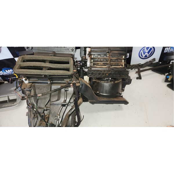 Caixa De Ar Condicionado Fiat Toro 2018