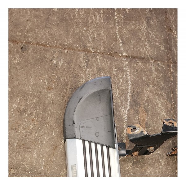 Estribo Toyota Hilux 2011 Original Usado.