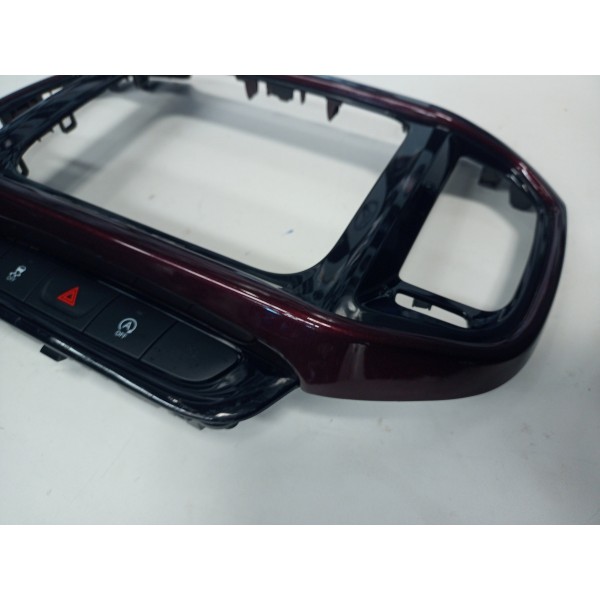 Moldura Central Do Multimídia Da Fiat Toro 2017/2019