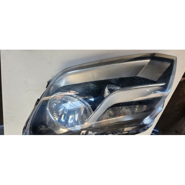 Farol  Dianteiro Esquerdo Amarok 2016 Original Usado