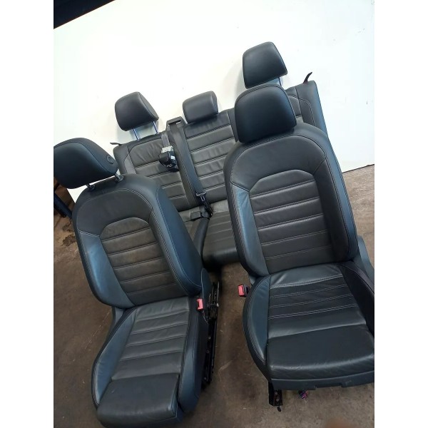 Jogo De Bancos Da Amarok V6 2018/2021 Elétricos Original