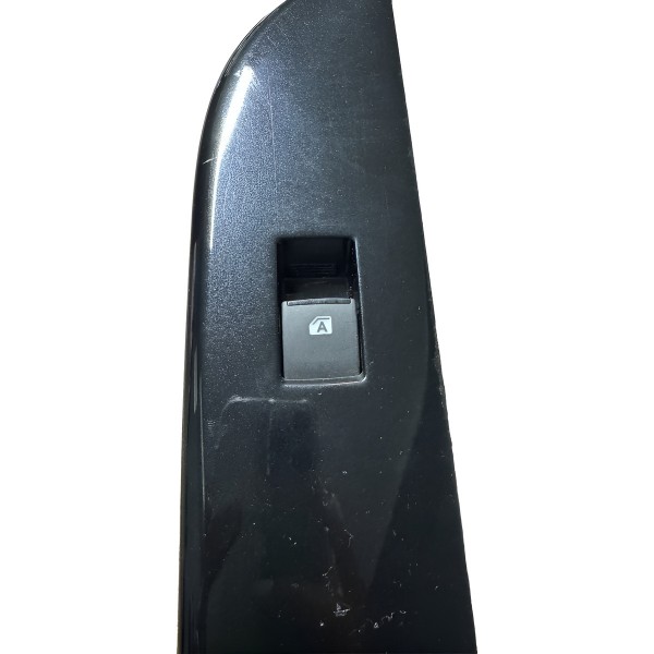 Botão Vidro Dianteiro Direito Toyota Hilux 2021 742310k710