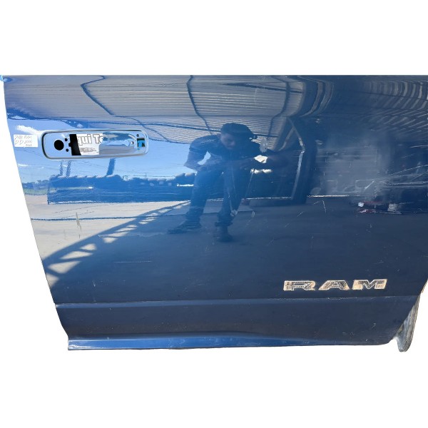 Porta Dianteira Direita Dodge Ram 2500 2022 Original Dianteira Direito Azul-escuro