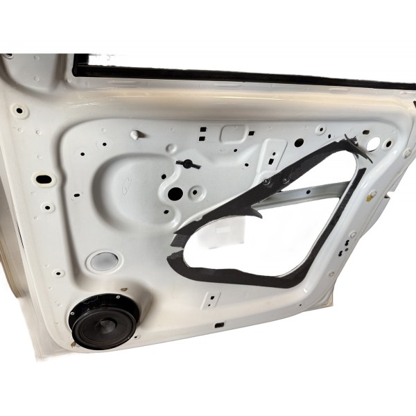 Porta Dianteira Direita  Amarok 2018 Branca\detalhe Dianteira Direita Branco
