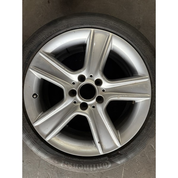 Roda Mercedes 225\45\17 Continental