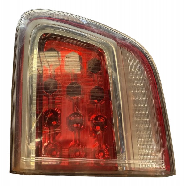 Lanterna Tampa Traseira Direita Trailblazer 2013-2021 Direito/passageiro