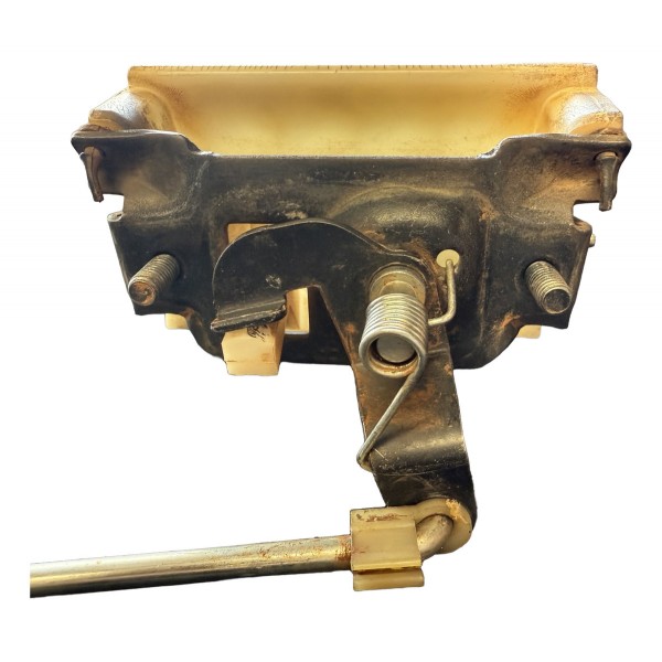 Maçaneta Tampa Tras Mitsubishi Pajero Tr4 2002/06 Xb6693381