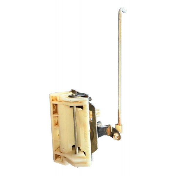 Maçaneta Tampa Tras Mitsubishi Pajero Tr4 2002/06 Xb6693381