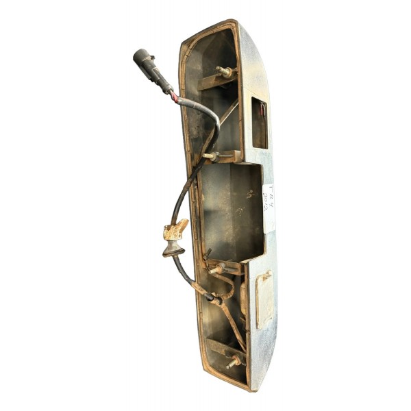 Suporte De Luz De Placa Mitsubishi Pajero Tr4