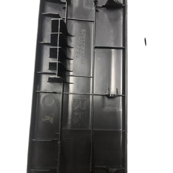 Soleira Interna Tras Direit Hilux Sw4 2016/2020 Preto