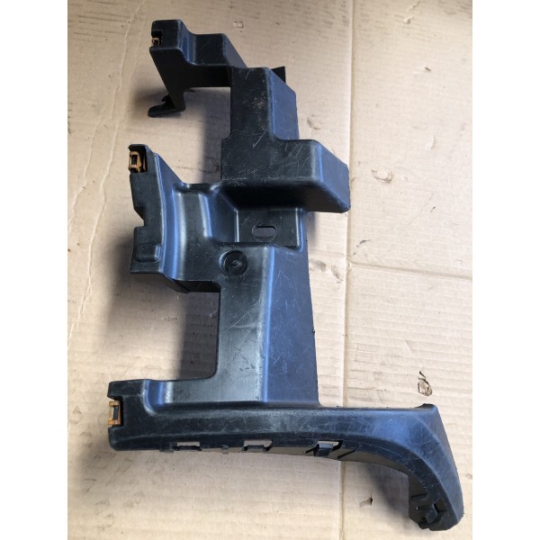 Suporte Parachoque Traseiro L.e Fiat Toro 2016/2018 Detalhe