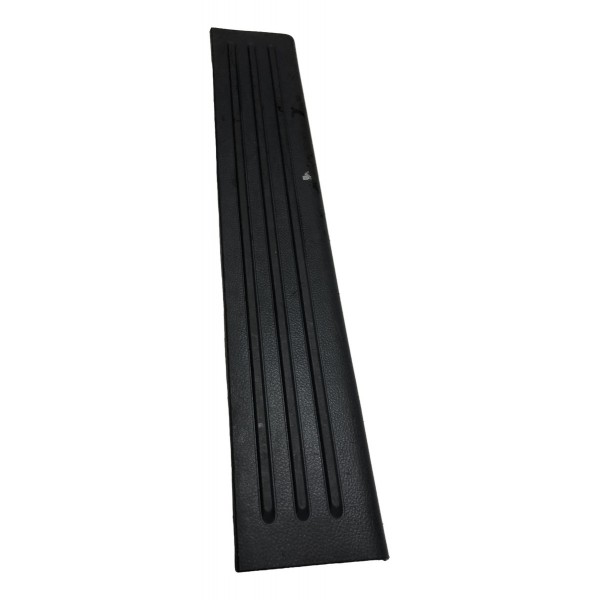 Soleira Da Porta Dianteira Le Ford Ranger 2015/2020 Origina