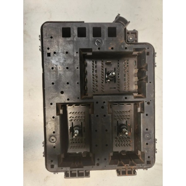Caixa De Fusiveis Chevrolet S10 2.8 2018 Lt 200 Cv 52090142