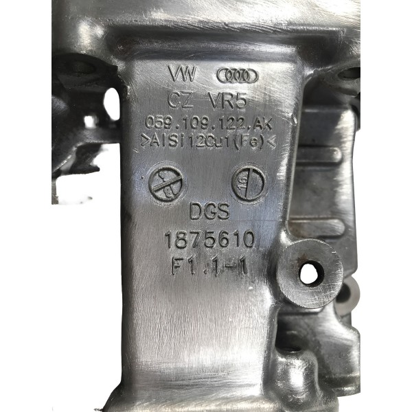 Tampa Direita Cabeçote Vw Amarok 3.0 V6 2020