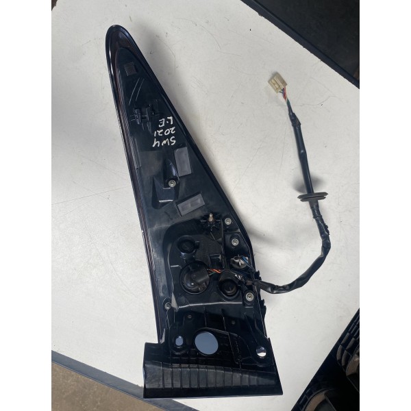 Lanterna Traseira Esquerda Hilux Sw4 2022/2023 Original Direito/passageiro Vermelho