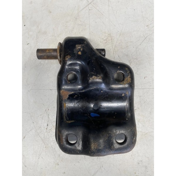 Suporte Feixe De Mola Hilux Sw4 2015