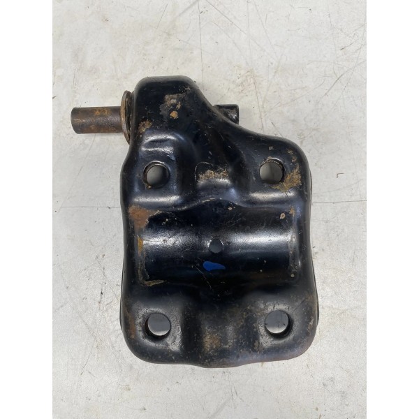 Suporte Feixe De Mola Hilux Sw4 2015