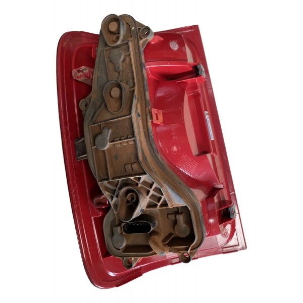 Lanterna Lado Direito Amarok 2017 Original Direito/passageiro Vermelho