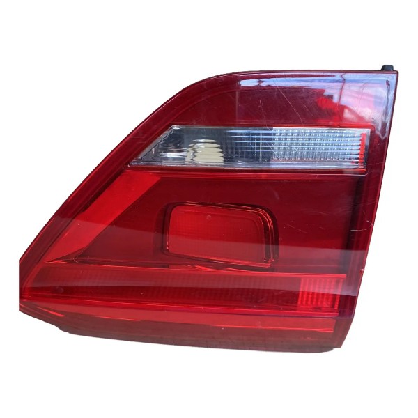 Lanterna Tampa Traseira Esquerda Volkswagen Fox 2015 Esquerdo/motorista Vermelho