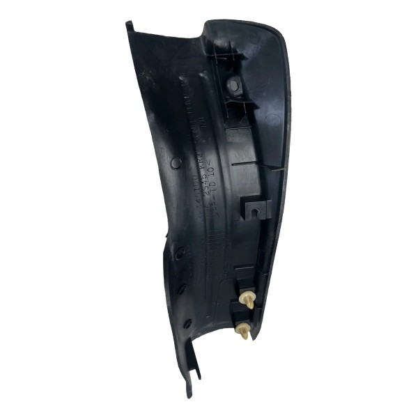 Soleira Traseira Direita Mitsubishi Pajero Tr4 02 A 15 Preta