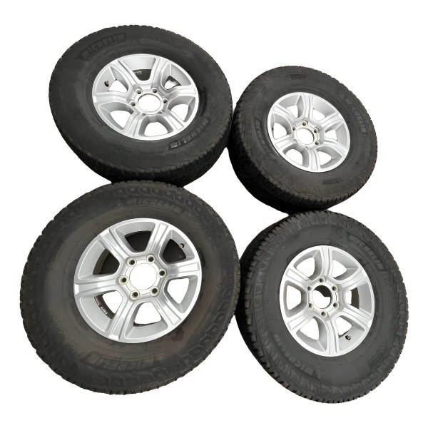 Jogo De Rodas C/pneus Chevrolet S10 2017 - 265/70 R16