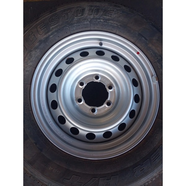 Roda Estepe Hilux Sw4 2.8 265/65r17 Original Prateado