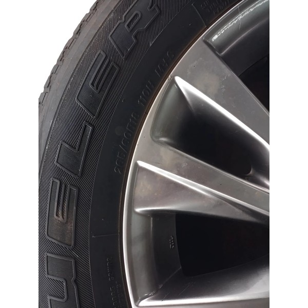 Roda Avulsa Aro18 C/pneu Hilux Sw4 Srx 2020/2023 Original Cinza-escuro