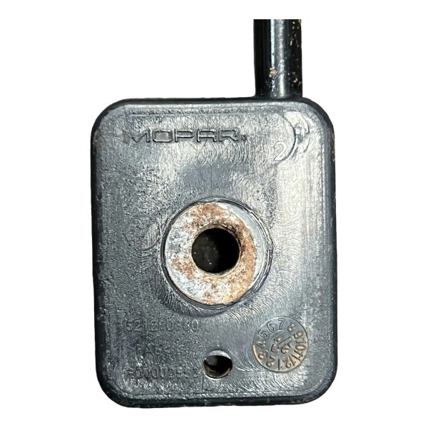 Vareta Tampa Tras Caçamba Fiat Strada 2021/2024 Original