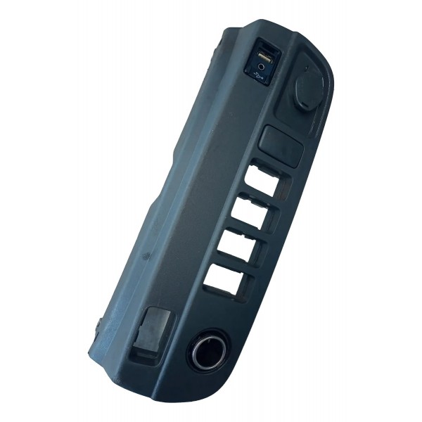 Entrada Usb / Auxiliar Com Moldura Hilux  2010/2015 Original