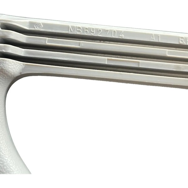 Alça De Teto Dir. Pajero Tr4 2008 A 2015 Original Mb692704 Cinza