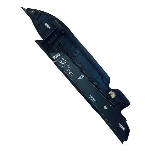 Acabamento Pára-lama L/direito Hilux 2016/2024 Original Preto