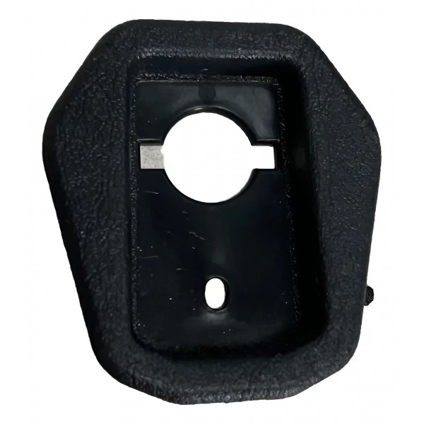 Moldura Trava Porta Malas Mitsubishi Pajero Tr4 2003-2015