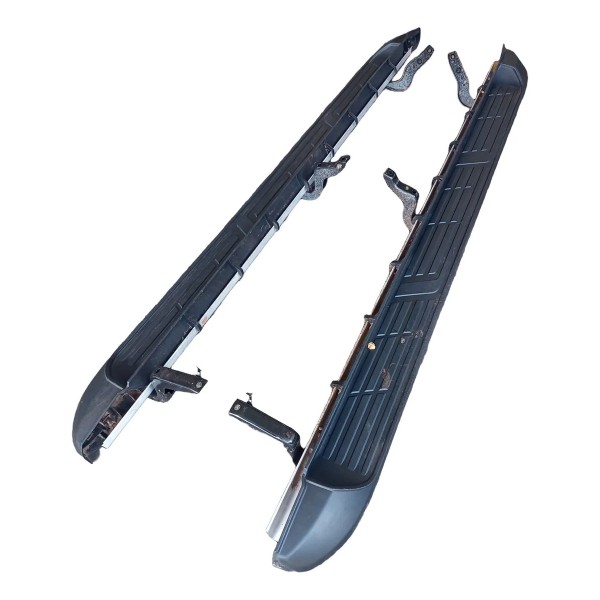 Par Estribo Hilux 2016/2021 Original (usado) Preto