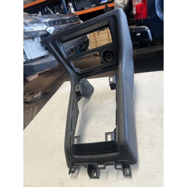 Console Central Mitsubishi Pajero Tr4 2008 A 2015 Original