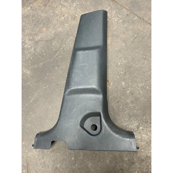 Acabamento Inferior Coluna Direita Pajero Tr4 2015 Mr346032