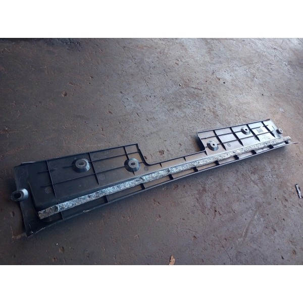 Acabamento Banco Traseiro L200 Triton 2.4 2017/2021 Origin Preto