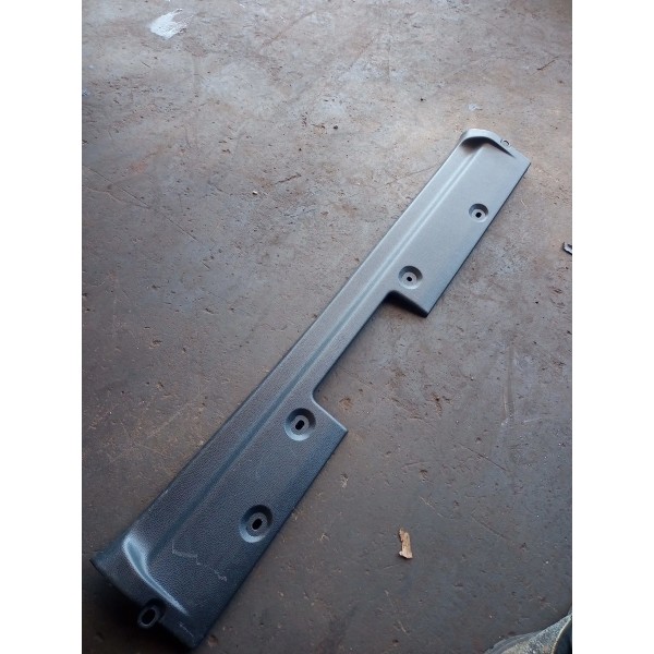 Acabamento Banco Traseiro L200 Triton 2.4 2017/2021 Origin Preto