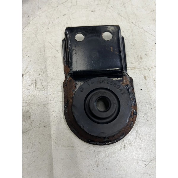 Suporte Radiador Mitsubishi Pajero Tr4 2.0 2015 Original Preto