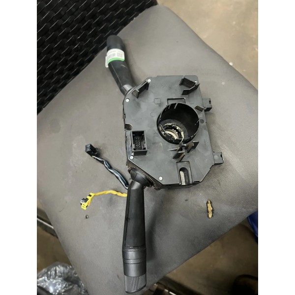 Chave De Seta Com Disk Fiat Strada Ranch 2023 Original