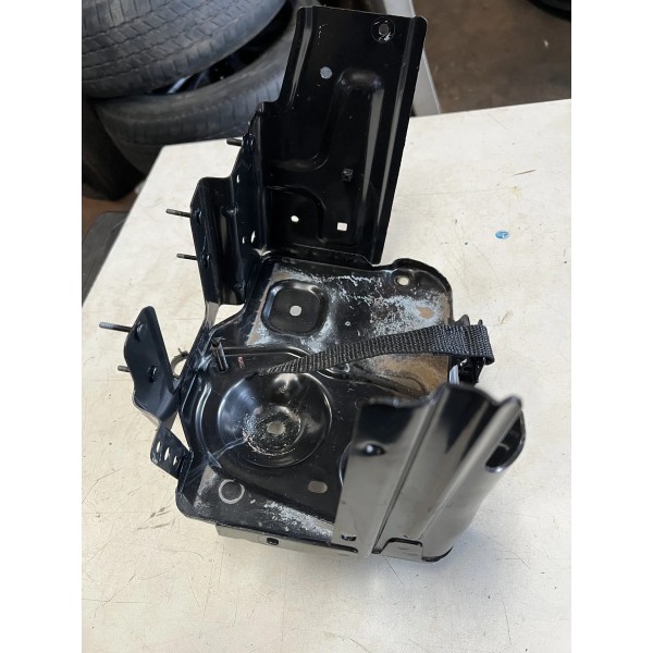 Suporte Bateria Fiat Strada 2021 A 2025 Original