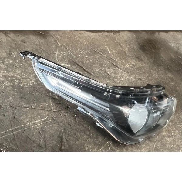 Farol Dianteiro Direito Fiat Strada 2021 - 2024 Original Direito/passageiro