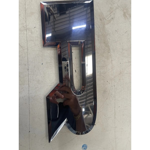 Emblema Tampa Traseira Dodge Ram 3500 2022 Prateado