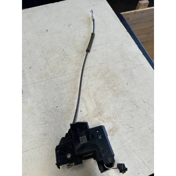 Fechadura Dianteira Direita Fiat Strada 2021 A 2025 Original