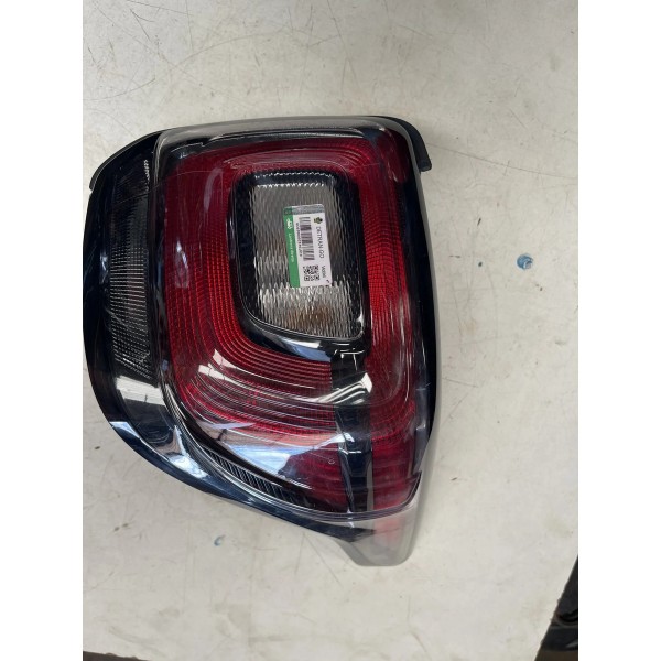 Lanterna Direita Fiat Strada 2020/2023 - Usada 03836010 Direito/passageiro Vermelho