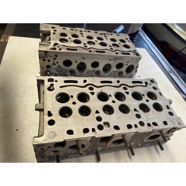 Par De Cabeçote Amarok V6 2020 Stander