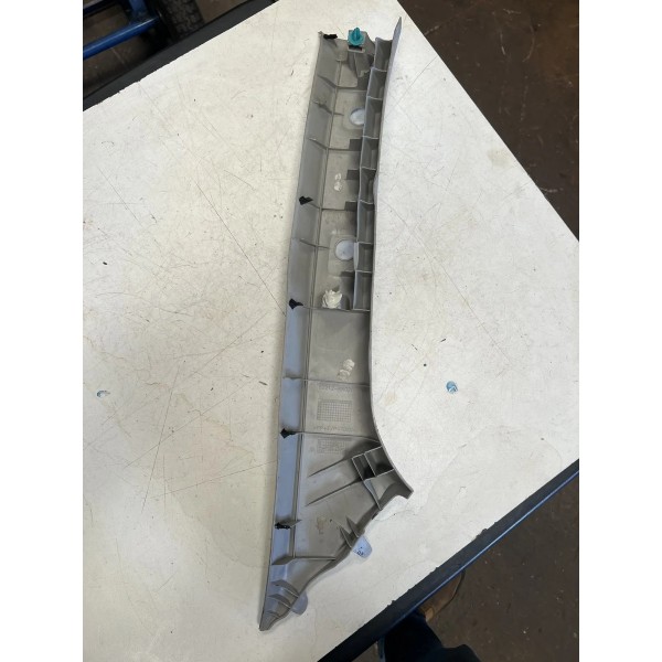 Moldura Esquerda Coluna Parabrisa Hilux 2016/2022 Original